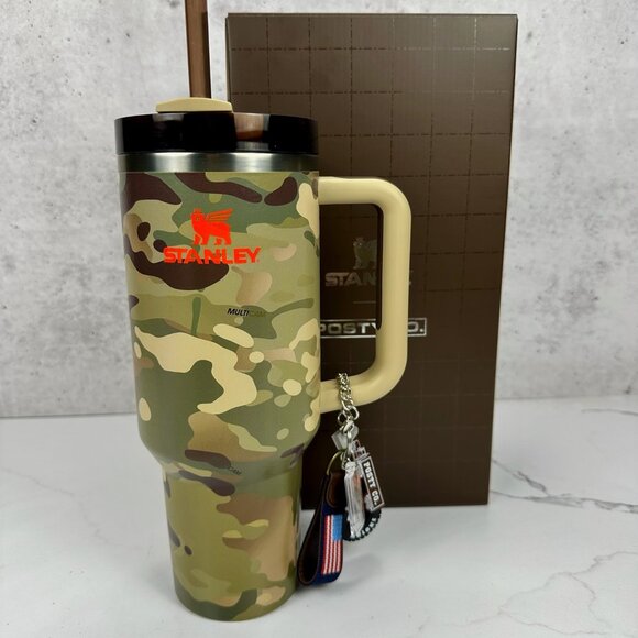Post Malone Stanley Collection FlowState 40oz Tumbler Posty Co with Keychain - Picture 1 of 9